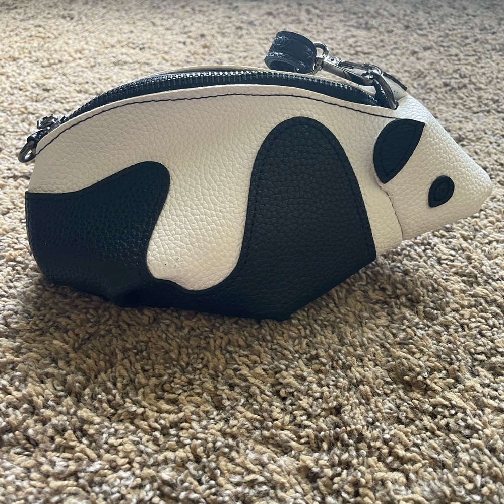 Novelty panda purse black and white